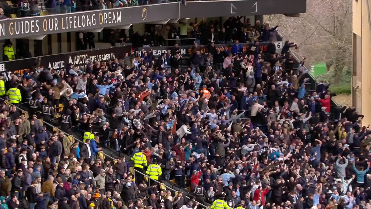 HAJI WRIGHT SCORES 100TH-MINUTE BEAUTY TO SEND COVENTRY TO WEMBLEY! 🇺🇸 SKY BLUES IN THE FA CUP SEMIFINALS FOR FIRST TIME SINCE 1987. 🪄 Striker from Los Angeles' team-leading 15th goal of the season immortalizes his name in Coventry folklore. 🩵