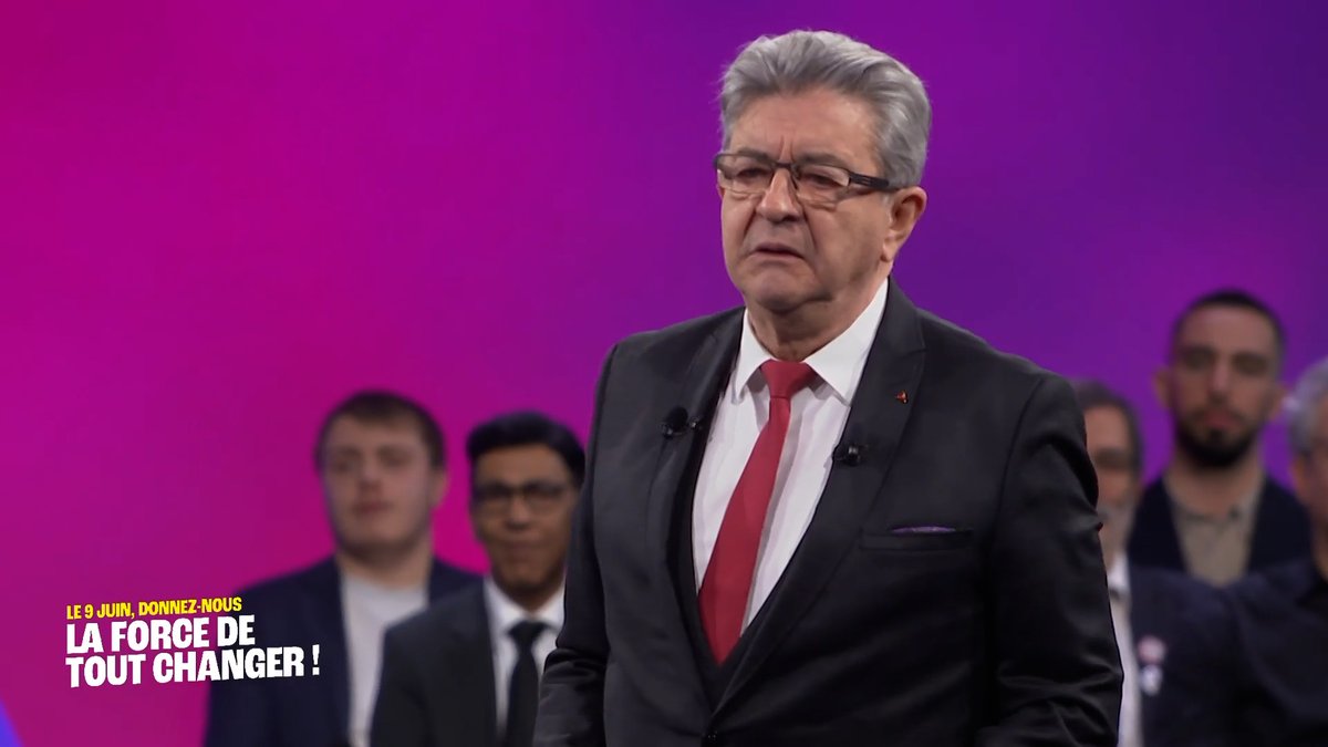 En Ukraine, il n'y a pas d'autre issue que la paix. La Russie est prête à un cessez-le-feu. Le Président Zelenksy est prêt à organiser un référendum des populations concernées. La paix est possible en donnant des garanties de sécurité mutuelle à chacune des deux parties.