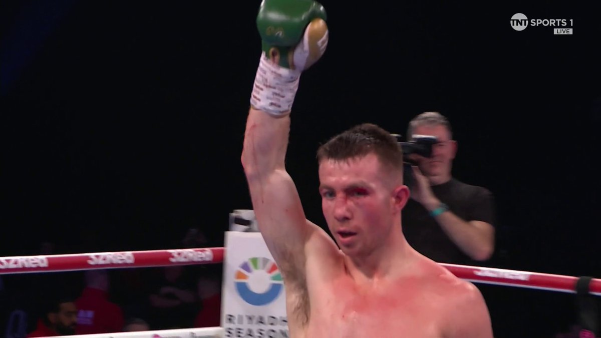 BIG BANG! 💥 Pierce O'Leary knocks out Hovhannes Martirosyan in an INCREDIBLE fight to kick-off the night 🥊 Watch the #Magnificent7 LIVE on TNT Sports 1 and discovery+ ▶️