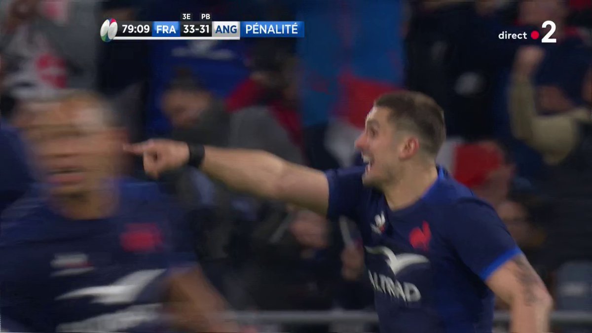 C’est pour ce genre de moments qu’on regarde le rugby. Battre l’Angleterre à la dernière minute sur une pénalité de 50 mètres. Jouissif.