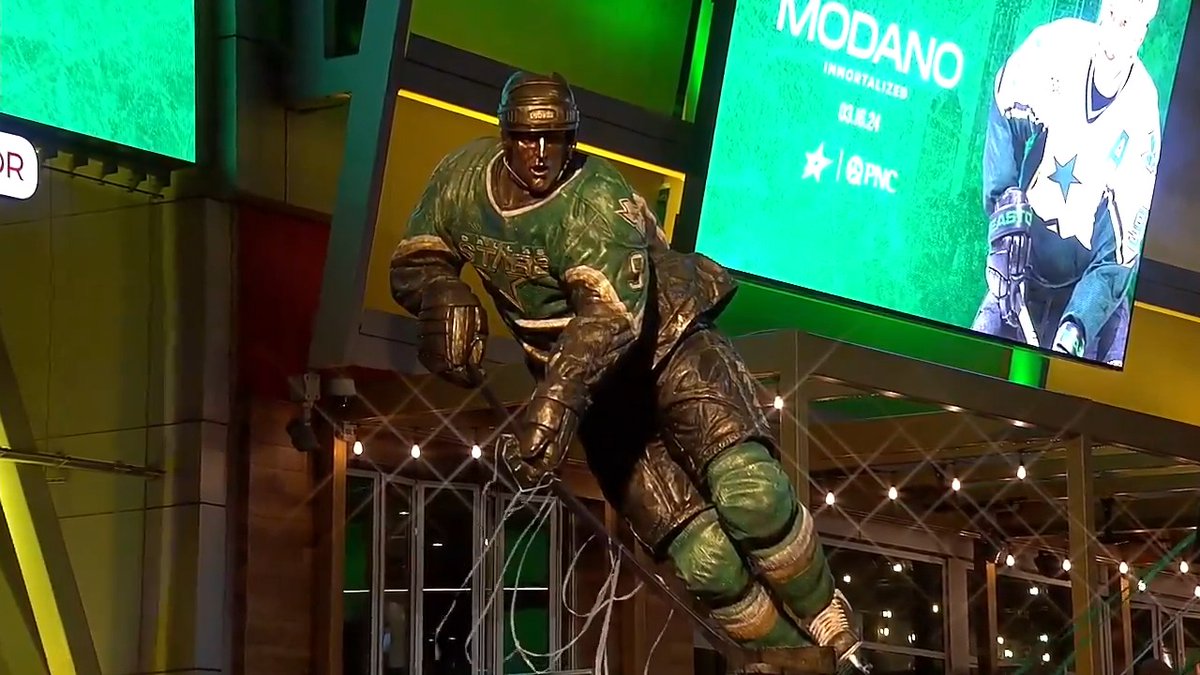 A Statue is Forever. Mike Modano is Immortal. PNC Bank | #TexasHockey