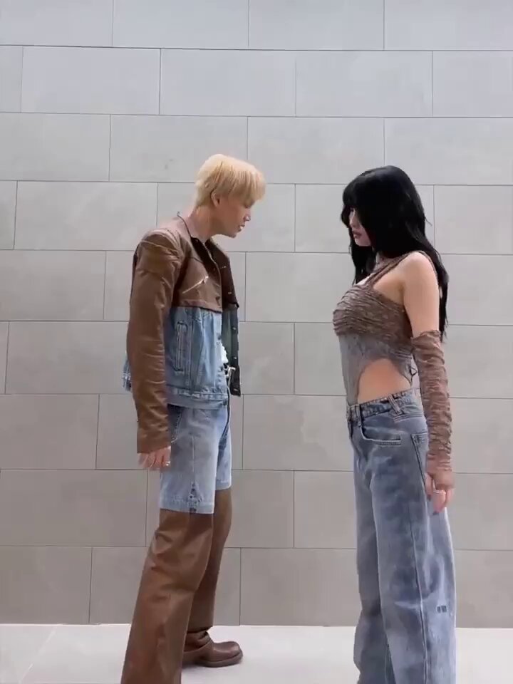 1 year ago today, Kai and Momo danced to 'Rover' together.