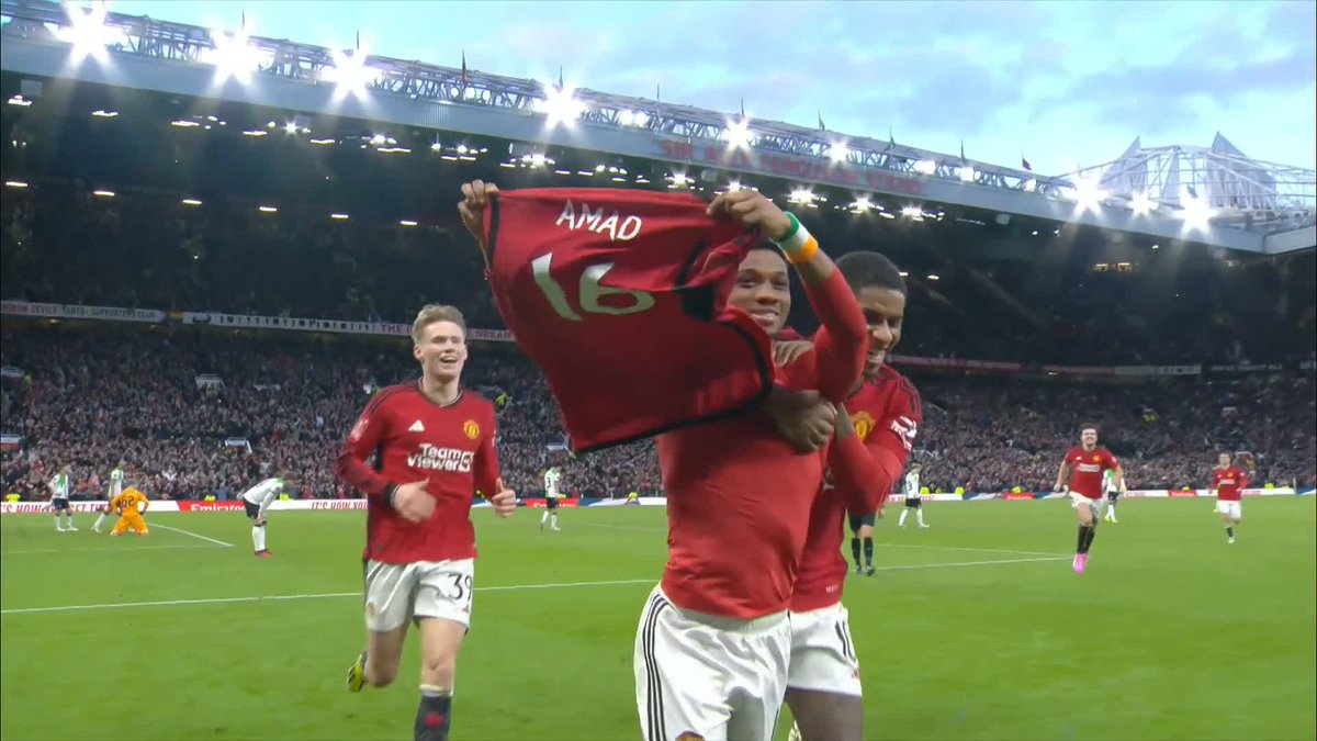 𝐀 𝐂𝐎𝐌𝐄𝐁𝐀𝐂𝐊 𝐎𝐅 𝐌𝐎𝐍𝐔𝐌𝐄𝐍𝐓𝐀𝐋 𝐏𝐑𝐎𝐏𝐎𝐑𝐓𝐈𝐎𝐍𝐒! Amad Diallo sends Manchester United into the Emirates FA Cup semi-finals! #EmiratesFACup | #MUNLIV