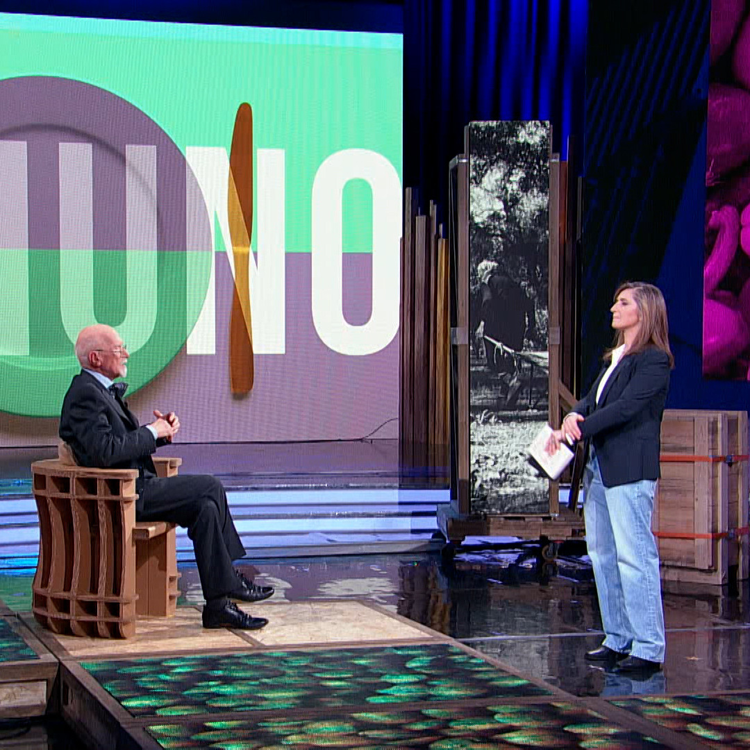 Il digiuno serve e quale tipo di digiuno? Ce ne parla il nostro esperto nutrizionista ed epidemiologo, Dottor Franco Berrino. La puntata integrale di #IndovinaChiVieneACena a breve su #RaiPlay