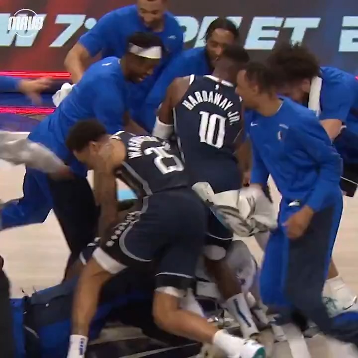 🚨 WE LOVE A BUZZER BEATER ON MARCH 17 🚨 TISSOT // #MFFL