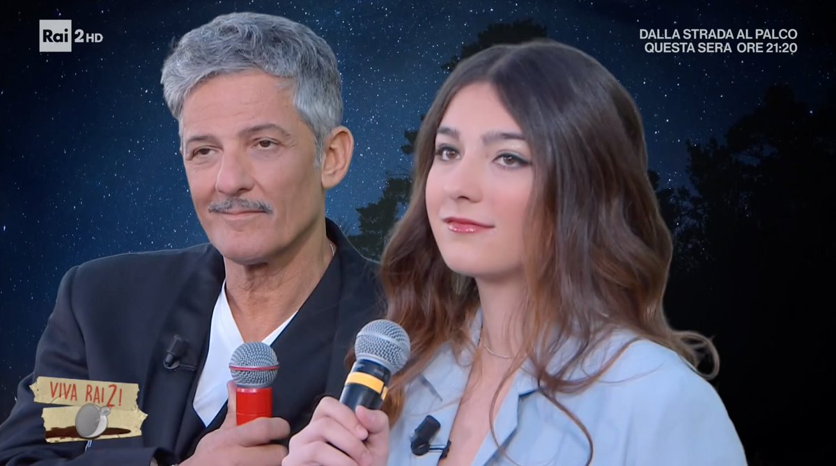 Abbiamo pensato a qualcosa di speciale per fare gli auguri a tutti i papà del mondo...ed è stato un momento magico✨🥰 #VivaRai2 fiorello