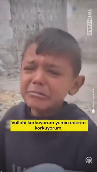 Dünyanın duymadığı çığlıklar... -Vallahi korkuyorum, yemin ederim korkuyorum... -Sadece burayı terk etmek istiyorum. 📍 Gazze
