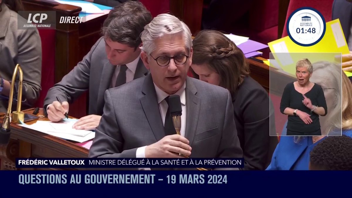 .Frédéric Valletoux nie tout "mépris" des infirmiers libéraux : "Les infirmiers-infirmières ont un rôle essentiel dans notre système de santé, il faut les accompagner dans la mutation de leur métier." #DirectAN #QAG