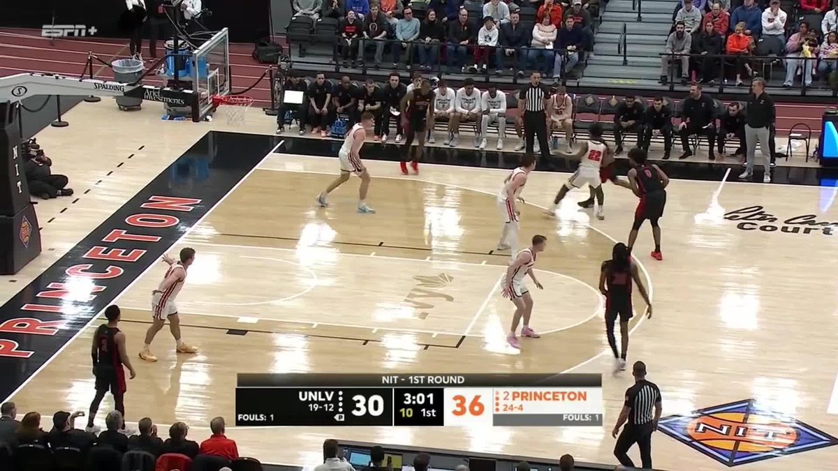 Dish &amp; Dunk Isaiah Cottrell 📺 ESPN+