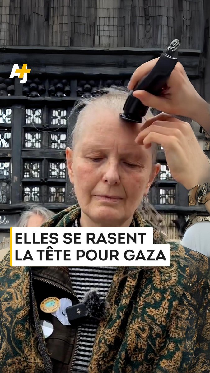 Rassemblées devant le Parlement britannique, ces femmes se sont rasé la tête en soutien aux femmes de Gaza.