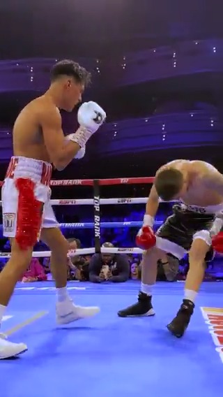 'El General' from ringside is a movie 🍿🎥 @EmilianoFVargas | MAR 29 | ESPN+
