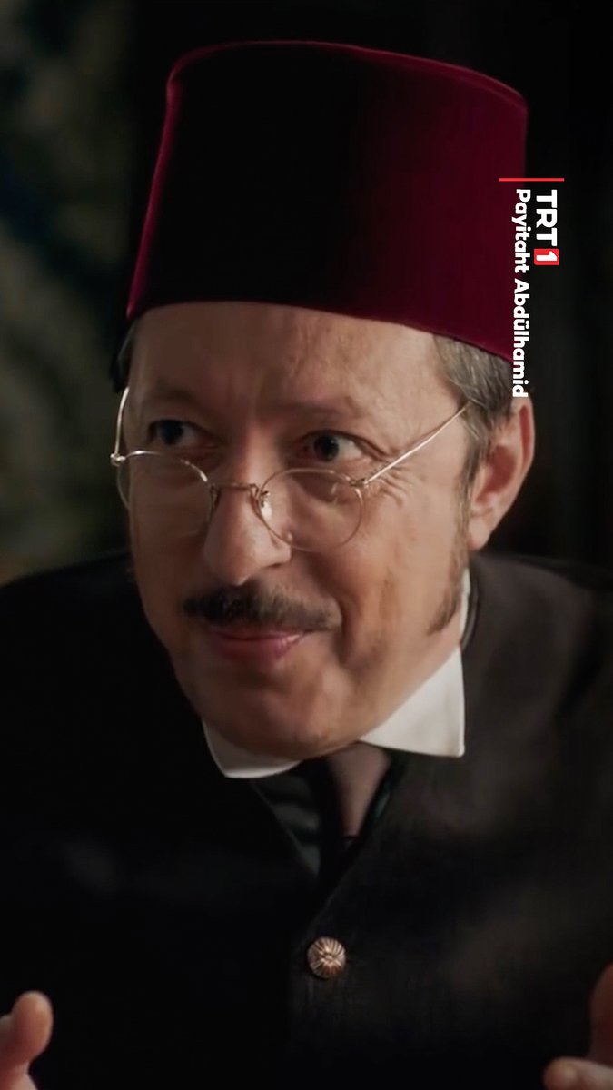 Sahurda iftar yemeğini soran Mahmut Paşa'lar burada mı? 😅 #PayitahtAbdulhamid #Ramazan #Sahur