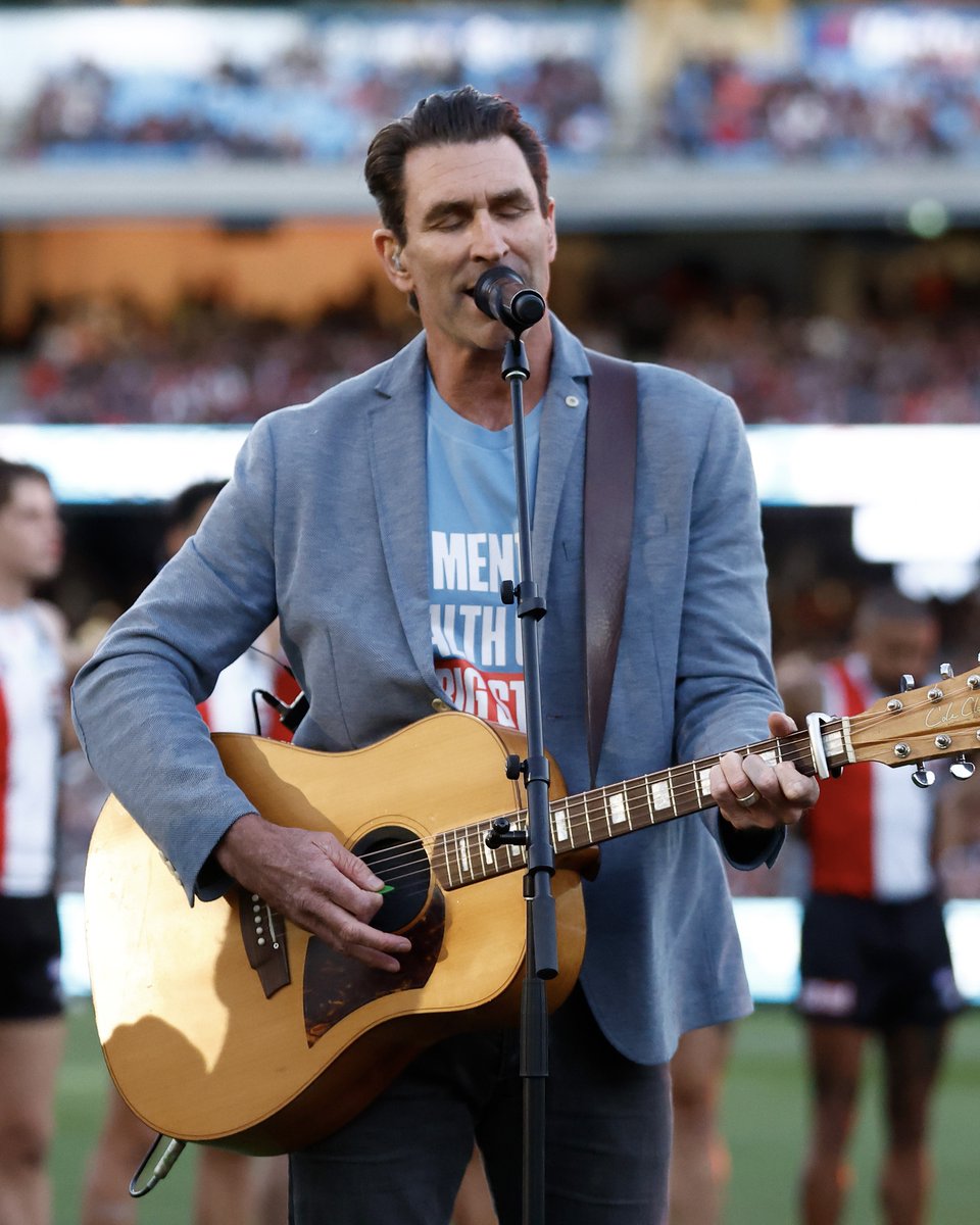 A spine-tingling rendition of Better Days by Pete Murray for Spud's Game ❤️