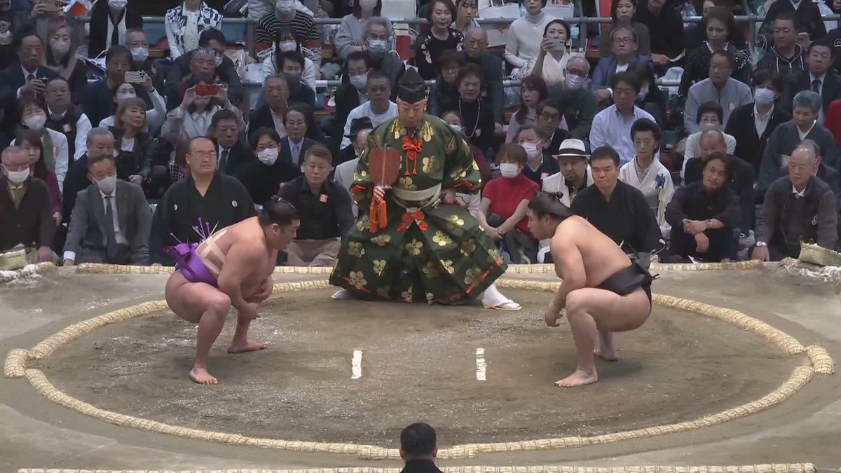 【新入幕優勝に向けて! 尊富士1敗を守るか】 #尊富士 - #若元春 大相撲春場所 十三日目 尊富士と若元春の 今場所全取組動画はこちらで✅ 十両・幕内の全取組 結果と動画はこちら👇 #sumo