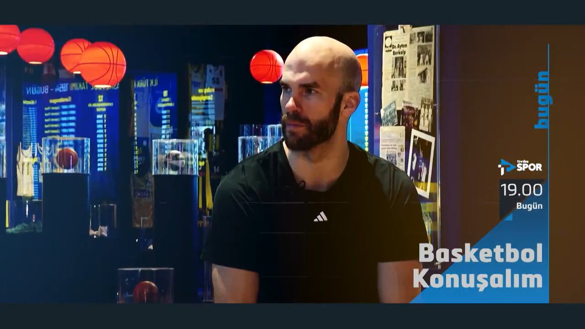 Fenerbahçe Beko'nun yıldızı Nick Calathes, Basketbol Konuşalım'da Volkan Günak'ın konuğu oluyor! Basketbol Konuşalım bugün 19.00'da Tivibu Spor'da! Volkan Günak &amp; Nick Calathes &amp; Fenerbahçe Beko 🔔YouTube