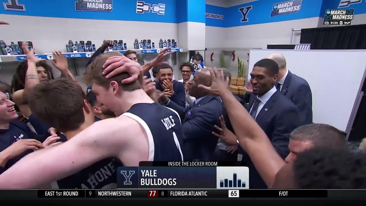 A look into the Yale Men's Basketball locker room 🎉