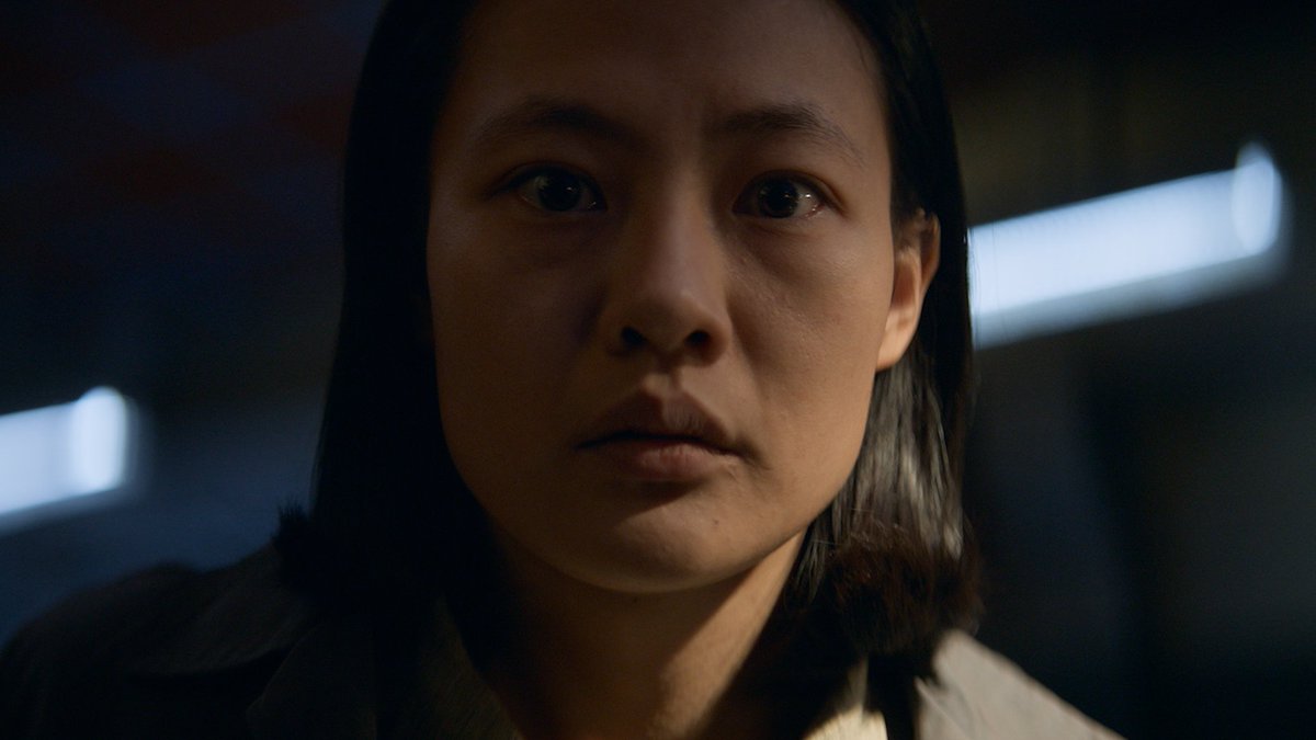 Do not answer. Do not answer. Do not answer. 3 Body Problem is now playing.