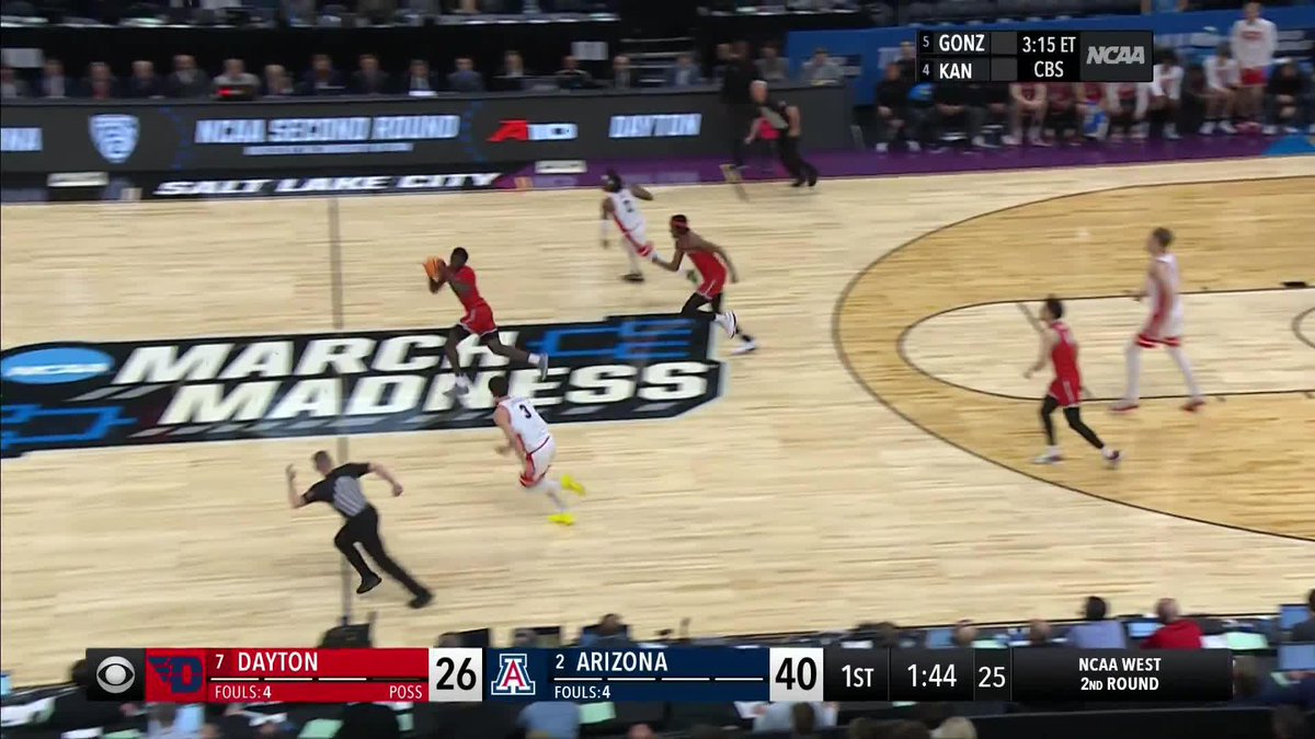 CHEEKS TAKES FLIGHT Dayton Basketball