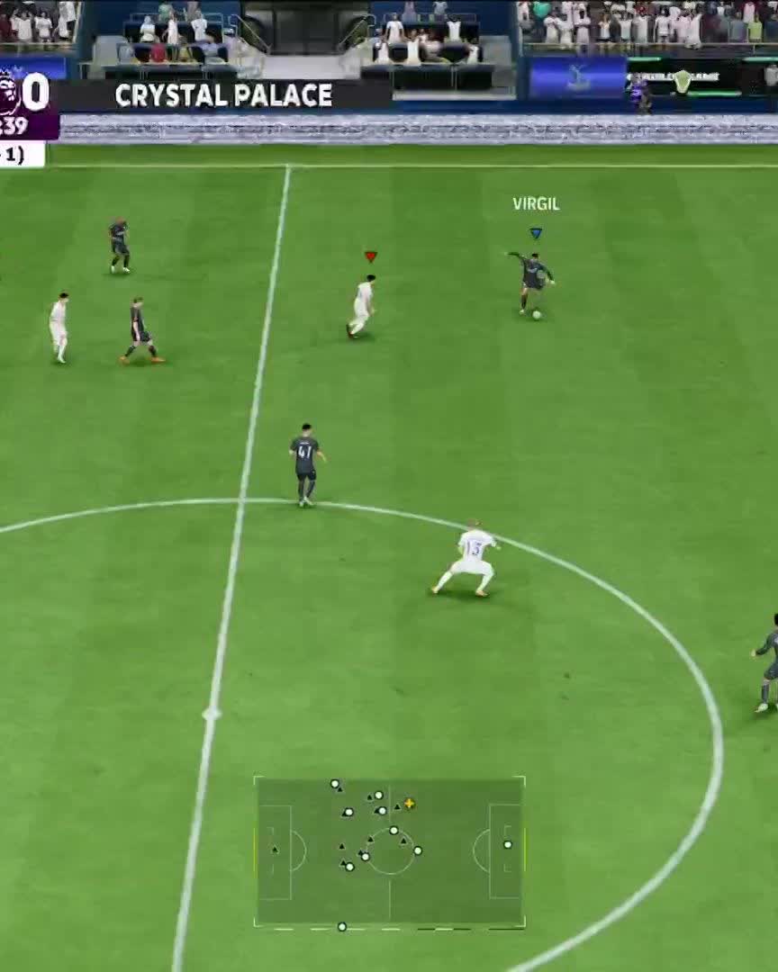 It doesn't matter how they go in 😅 A huge goal for Tottenham Hotspur to give them the lead over Crystal Palace ⚪️ #ePremierLeague | #ePLFinals