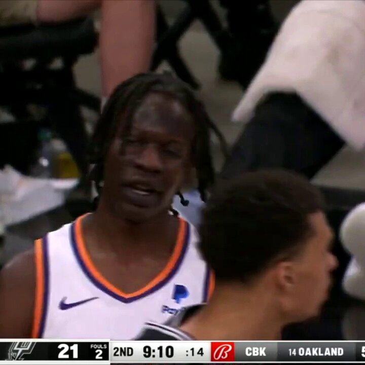 "Y'all d**kriding bro. I get it." Bol Bol: 13 PTS, 4 REB, 1 BLK (4/5 FG, 2/2 3PT) in 19 MINS Wemby: 13 PTS, 5 REB, 1 BLK (5/7 FG, 1/2 3PT) in 21 MINS