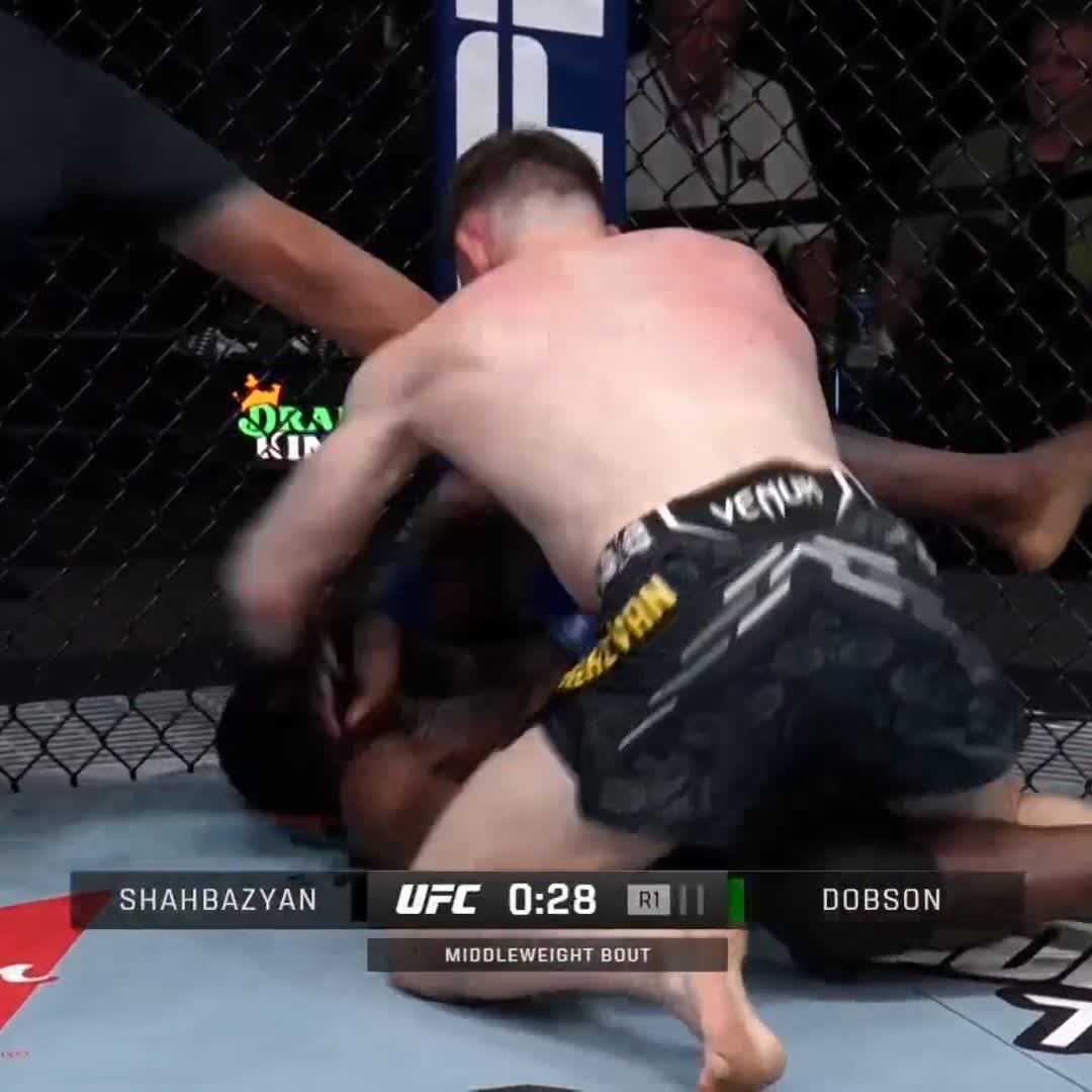Turned the tables with ONE SHOT 🤯 The Golden Boy completes the comeback with a huge KO! #UFCVegas89