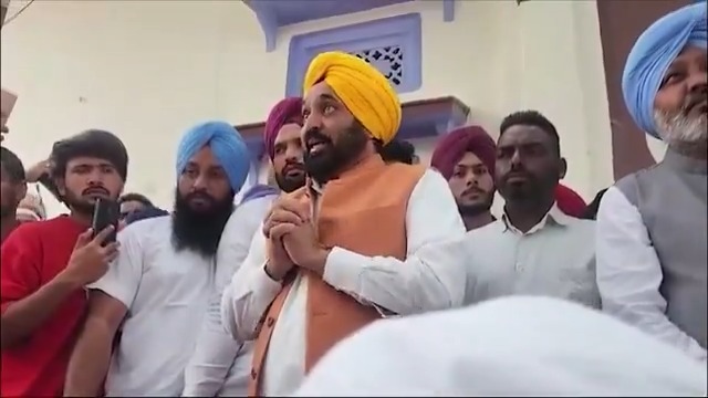 ਅਸੀਂ ਪਿੰਡਾਂ 'ਚੋਂ ਆਏ ਹਾਂ ਅਤੇ ਪਿੰਡ ਦਾ ਹਰ ਦੁੱਖ-ਸੁੱਖ ਜਾਣਦੇ ਹਾਂ... ਪਰਿਵਾਰਾਂ 'ਚ ਆਏ ਦੁੱਖ ਨੂੰ ਅਸੀਂ ਬਦਲ ਤਾਂ ਨਹੀਂ ਸਕਦੇ... ਪਰ ਪੰਜਾਬ ਦਾ ਲਾਣੇਦਾਰ ਹੋਣ ਦੇ ਨਾਤੇ ਪੀੜਤ ਪਰਿਵਾਰਾਂ ਦੀ ਹਰ ਸੰਭਵ ਮਦਦ ਕਰਾਂਗੇ...