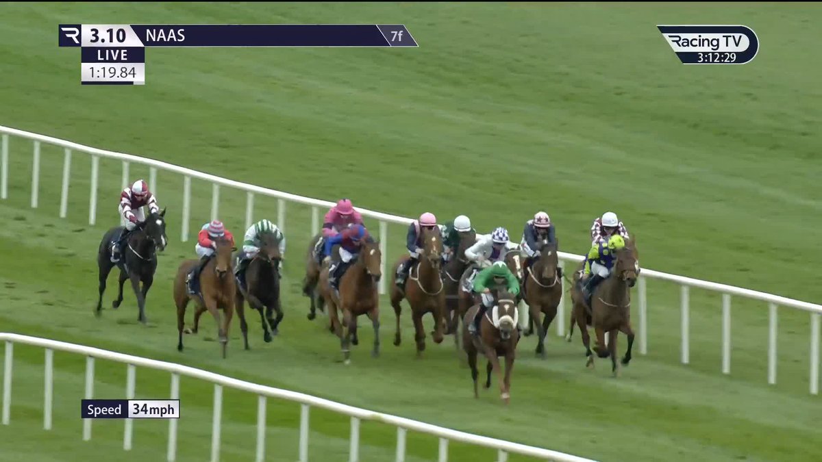 In a romp! 👀 Take Me To Church absolutely bolts up in the Premier Handicap Naas Racecourse to complete the hat-trick and mark himself down as a Pattern performer in the making. 🟢⚪️ JWDavisonracing