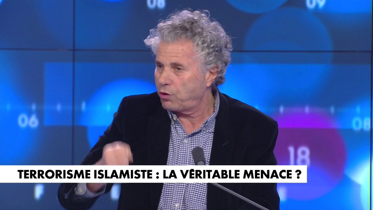 Gilles-William Goldnadel : «Vladimir Poutine préfère laisser croire que ce sont les méchants ukrainiens, contre qui il est en guerre, qui ont fait ça plutôt que les islamistes, ça montre sa faiblesse» dans #Faceaface