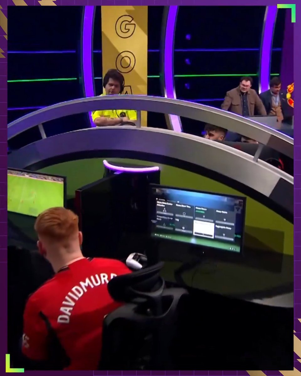 After finding a quick-fire equaliser, Liverpool FC take the lead in brilliant fashion! What a game this is! #ePLFinals | #ePremierLeague