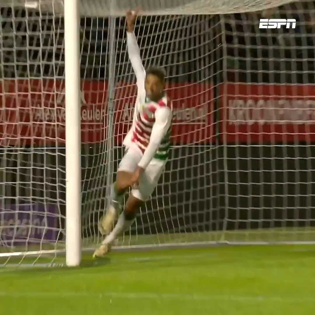 🆕🇸🇷 Fortuna Sittard-speler Justin Lonwijk scoort bij zijn debuut voor Suriname 👏 📺 ESPN 1 #surmtq