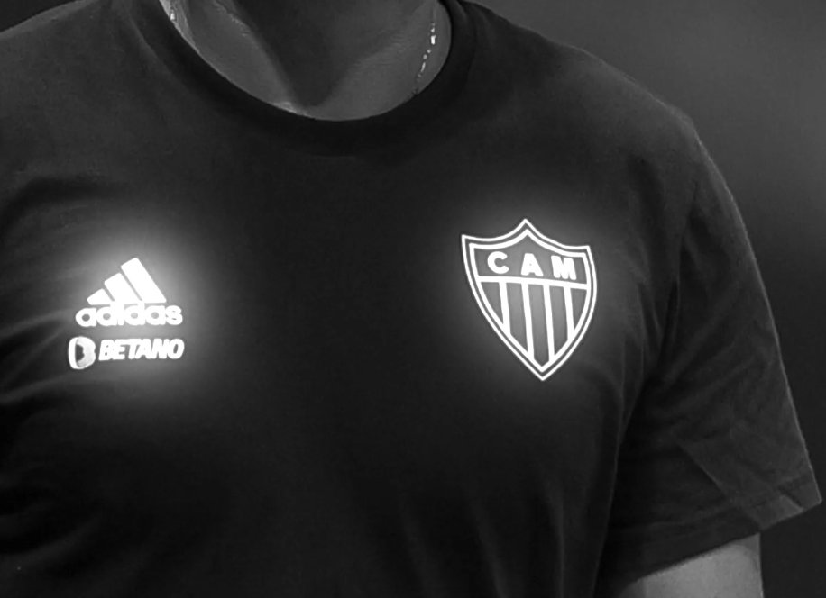 Nasci preta, me popularizei alvinegra, cravada de raça e fé! Sou aquela que desafia o impossível, que jamais desiste! #Galo116Anos 🐔