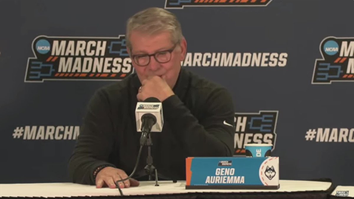 "We have the best player in America. Just saying that because the numbers, in this world of analytics, say that she is. And the stat sheet says that she is. And everybody that watched knows it" - Geno Auriemma on Paige Bueckers