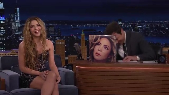 “No one is supposed to tell a she-wolf how to lick her wounds… Now women decide when to cry, how to cry, and until when.” -Shakira explains the meaning behind Las Mujeres Ya No Lloran. #FallonTonight #LMYNL