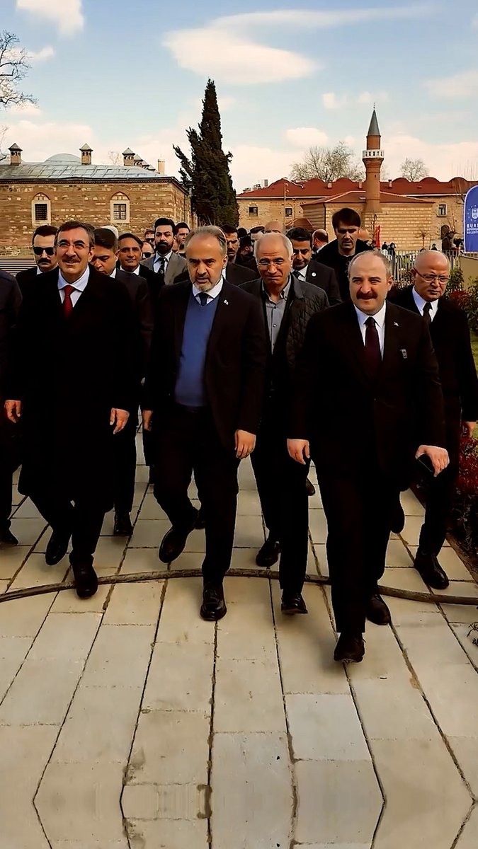 Cumhurbaşkanı Yardımcımız Sayın Cevdet Yılmaz ile Tarihi Çarşı ve Hanlar Bölgesi Turu 📍Bursa