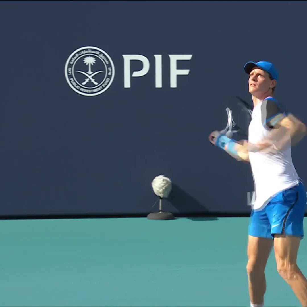 🚀🚀🚀 Jannik Sinner hitting warp speed with the forehand! #MiamiOpen