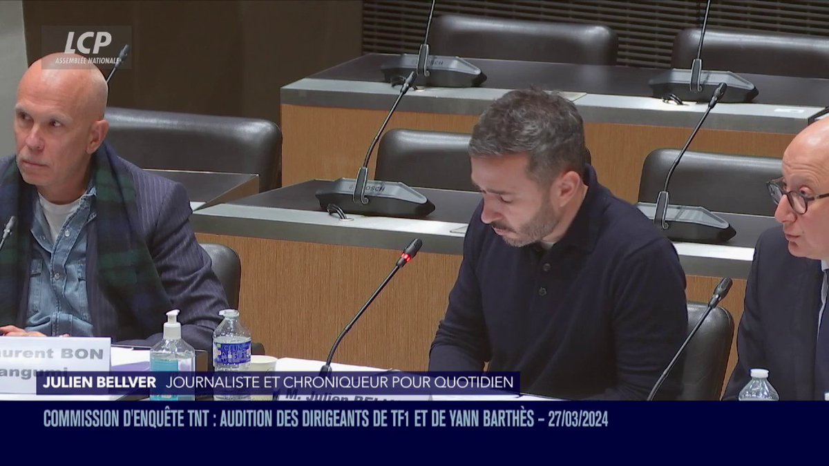 Pluralisme : "Oui, en effet on ne reçoit pas d'élus RN sur le plateau de Quotidien. Mais ils sont présents dans toute l'émission, dans toutes les rubriques", répond Julien Bellver. "On fait ce qu'on veut, tant qu'on respecte les règles." #DirectAN #Quotidien #TNT