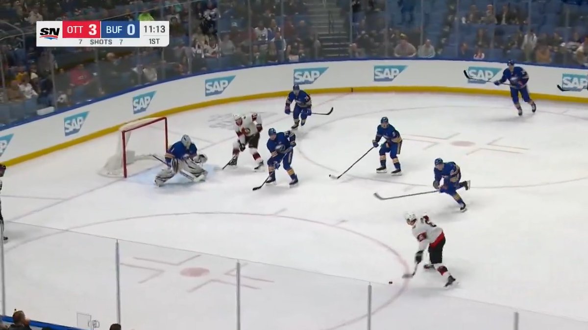 The Ottawa Senators are ROLLING! 🔴⚫️ They now lead 4-0 in the first period! 📺: Sportsnet or stream on Sportsnet+ ➡️
