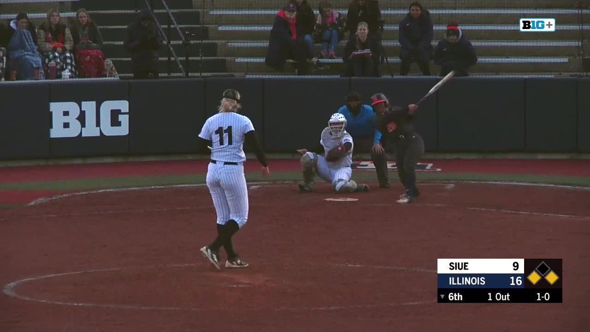 Not one, not two, but three home runs. 🤯 Watch each of Paige Berkmeyer's long blasts in today's run-rule win. ⤵️ Paige Berkmeyer x Illinois Softball