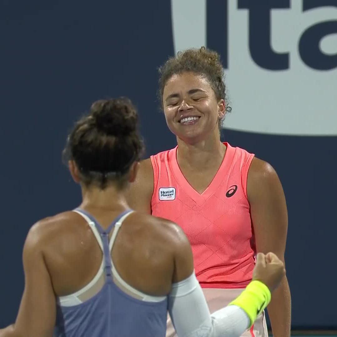 Pure joy 😀 Sara Errani & Jasmine Paolini defeat Alexandrova & Khromacheva 6-2, 6-2 to reach the Miami doubles semifinals! #MiamiOpen