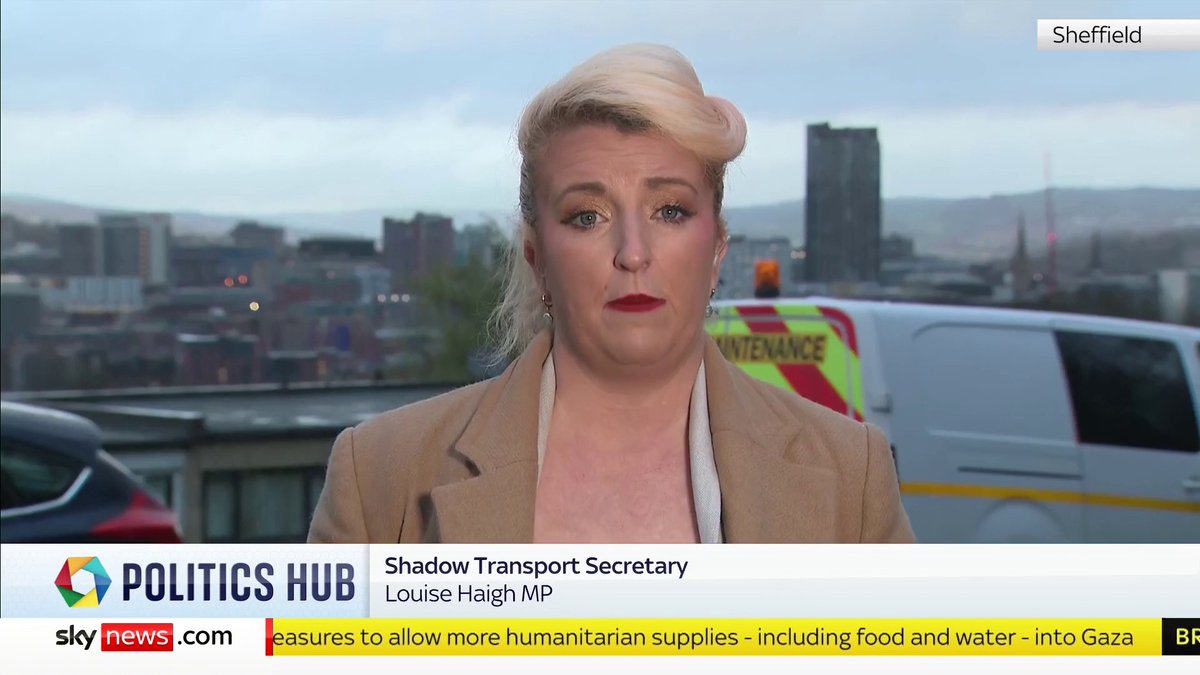 "We don't have the time or frankly the money to be nationalising water companies right now." Sophy Ridge asks Louise Haigh if nationalising water companies should be on the table in light of the Thames Water crisis. #PoliticsHub 📺 Sky 501 and YouTube
