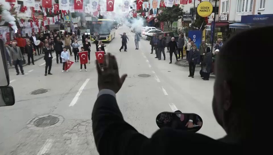 Mudanya sokakları bugün maviye boyandı. Mudanya sokakları bugün Memleket Partisi dedi 💙