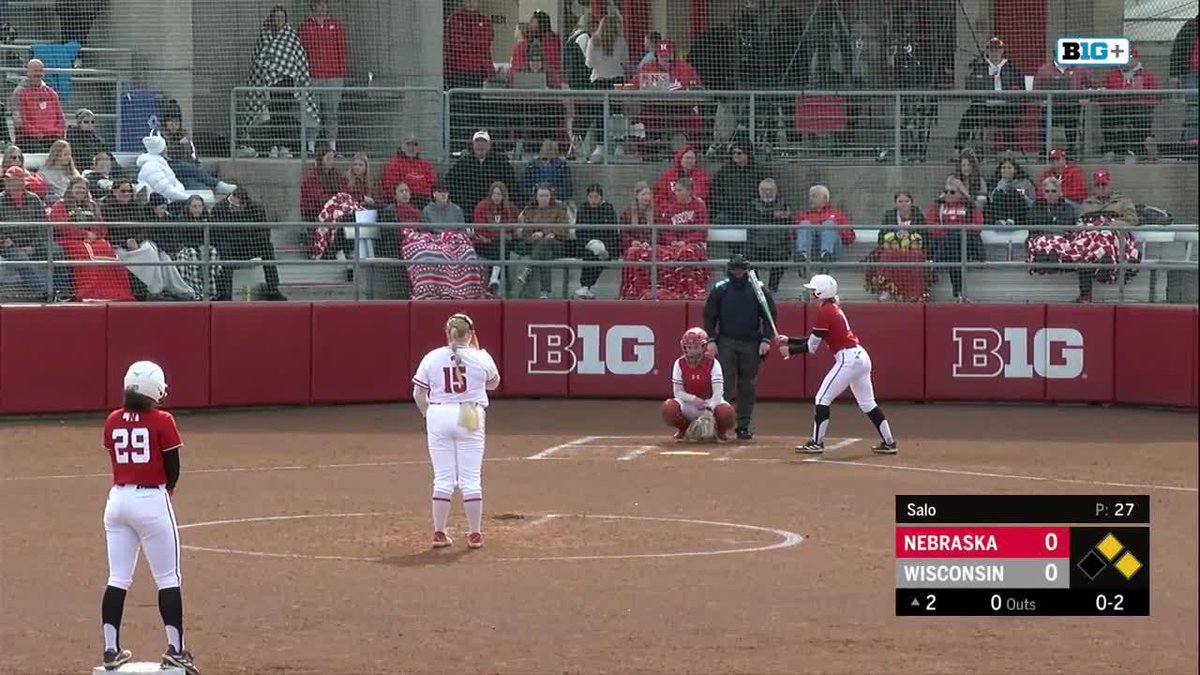 WAY TO GET IT STARTED! 👏 A 3-run homer by talia tokheim brings home Bland and Gray to make it a 3-0 game in the top of the first!
