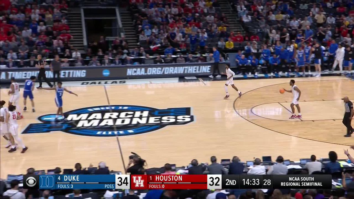 RYAN YOUNG SLAMS IT HOME 💪 #MarchMadness