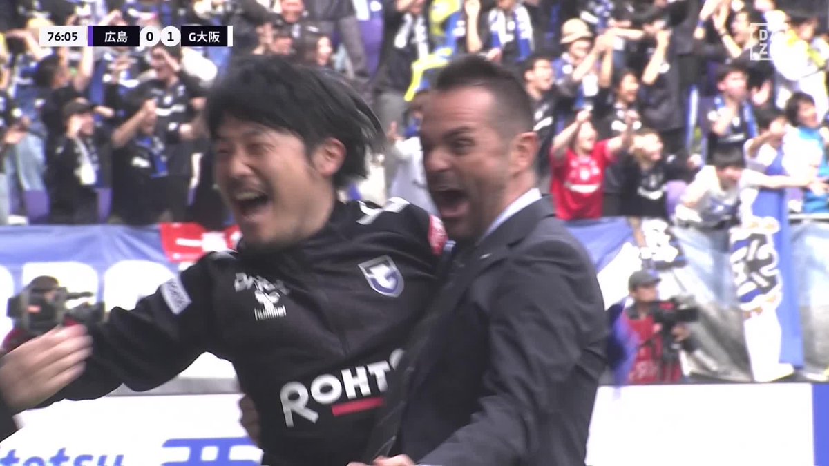 ／ 均衡破ったウェルトン‼ 起点はネタラヴィ⚽ ＼ 混戦を制したネタラヴィが起点🔥 坂本のクロスはGKに弾かれるが こぼれ球をウェルトンが押し込みG大阪が先制！ 🏆明治安田J1第5節 🆚広島×G大阪 📱Live on #DAZN