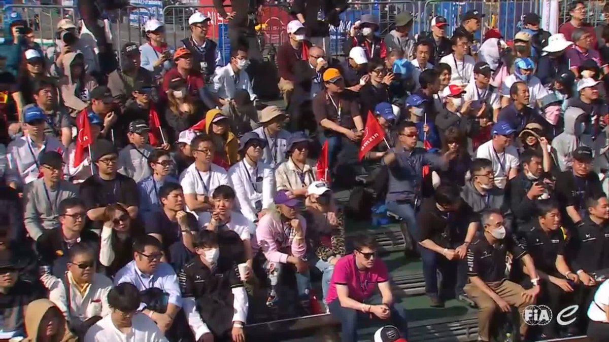 FIA #フォーミュラE 世界選手権 2024 第5戦 東京🇯🇵 #TokyoEPrix 決勝レーススタート🏁🏁🏁 LIVE📡 記念すべき歴史的瞬間! みんなでこの興奮を 味わい尽くしましょう💪 🔽ご視聴/ご購入は🔽 #FormulaE #fejp #jspoms