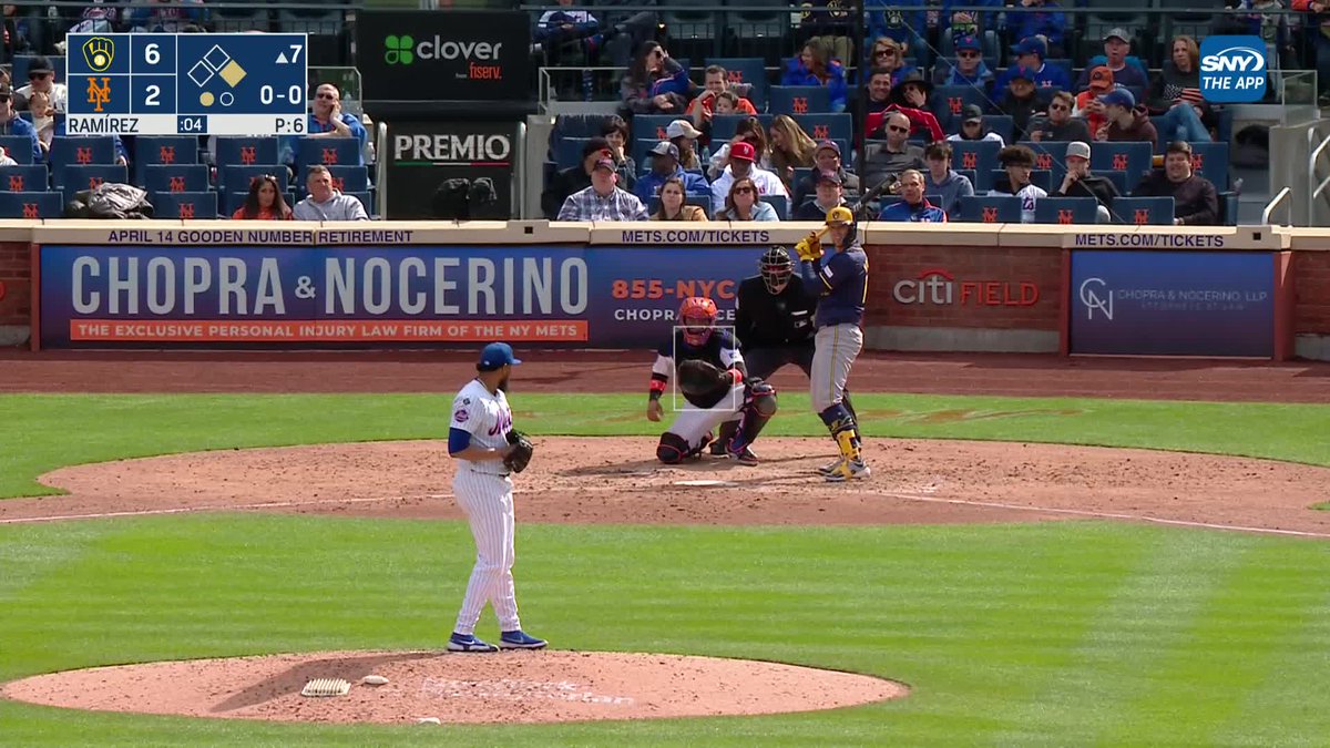 Yohan Ramírez throws one behind Rhys Hoskins and gets ejected:
