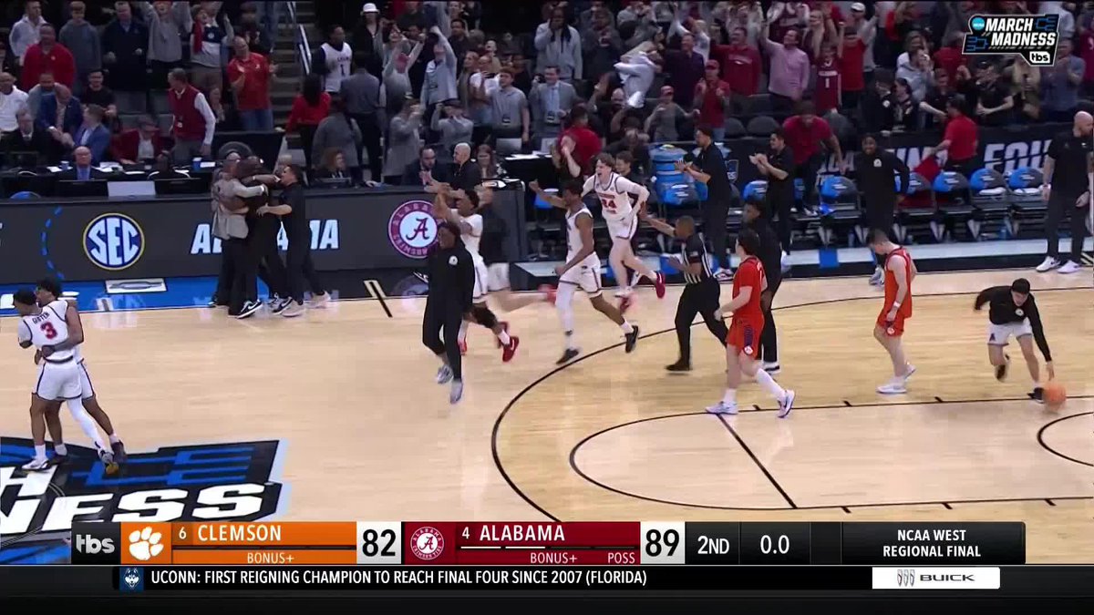 "And let's get outta here and go to the Final Four!" Alabama Men’s Basketball play-by-play broadcaster Chris Stewart's call tonight ❤️