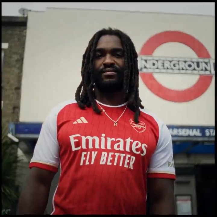 Moments we live together. Arsenal. All of us.