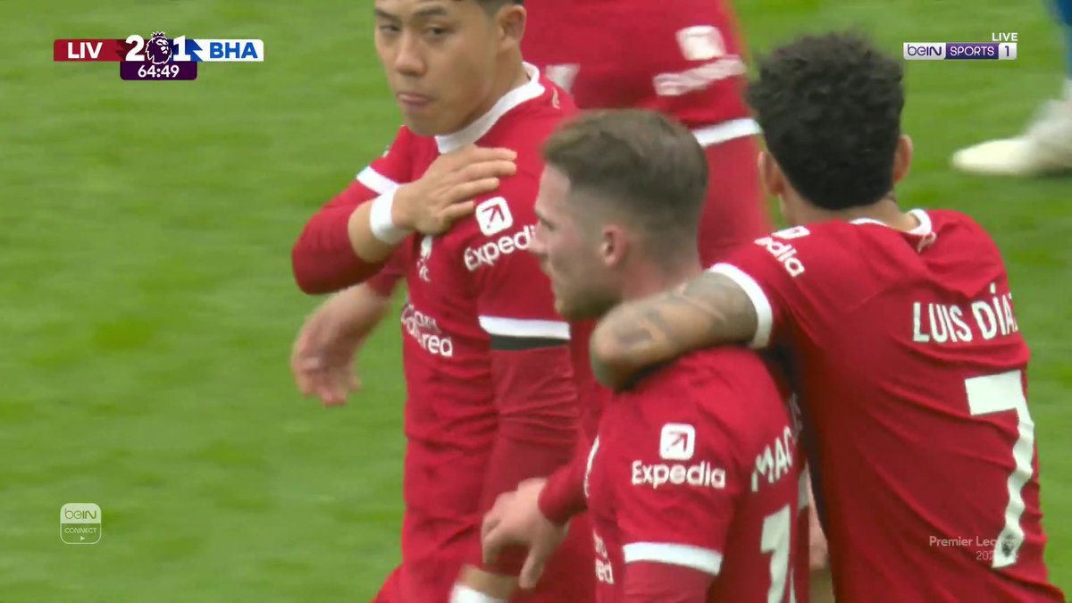 ⚽️🔥 الملك المصري محمد صلاح يمنح التقدم لليفربول بعد تمريرة مميزة من ماك أليستير #الدوري_الإنجليزي_الممتاز | #ليفربول_برايتون #PremierLeague