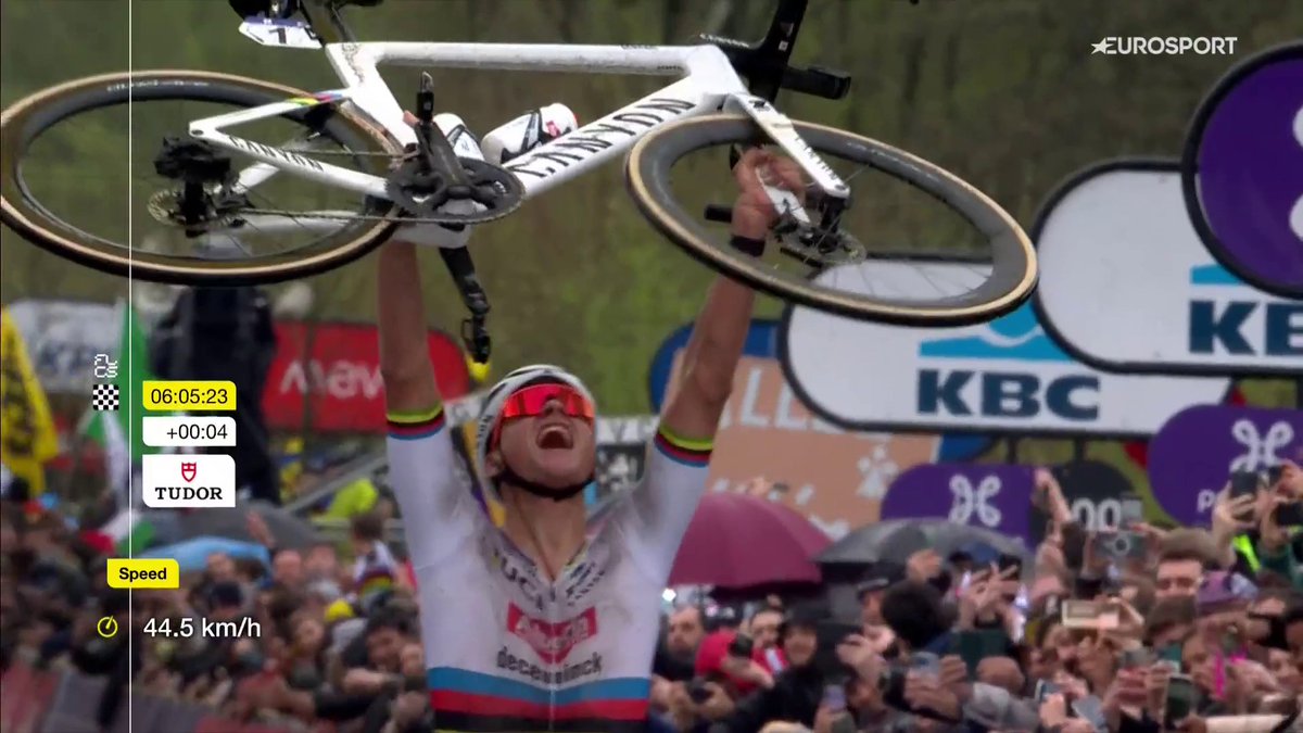 🚴🇧🇪 | Mathieu, Mathieu. Hij doet het weer.. En hoe.. Van der Poel wint de 108e editie van de Ronde van Vlaanderen.​ 👏​👏 #RVV24 📺 Koers kijk je op discovery+